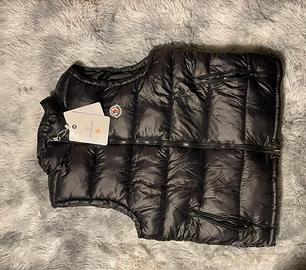 smanicato Moncler 