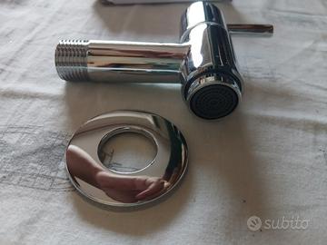 rubinetto da parete 