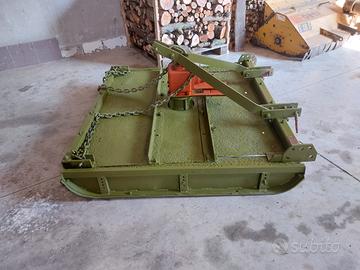 trinciatrice/tagliaerba portata