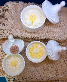 Candela in contenitore