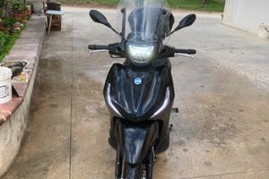 Beverly Piaggio 400s