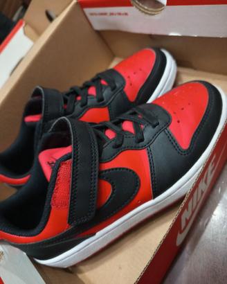 Scarpe Nike numero 32