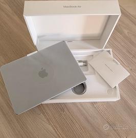 MacBook Air M2 13,6” 16/256