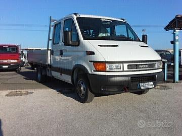 DAILY 35C13 2.8 TDI PERSONE E COSE CASSONE