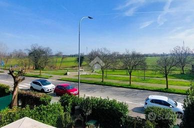 VILLA A SCHIERA A CASSINA DE' PECCHI