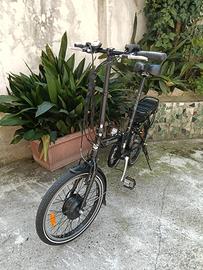 Bici elettrica "Wyscral"pieghevole in alluminio da
