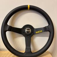 Volante a calice Sparco in pelle liscia nera