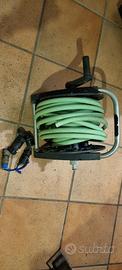 Carrello avvolgitubo e tubo