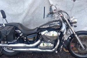 Honda Shadow Spirit VT 750 c2