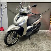 Piaggio Beverly 300 i.e