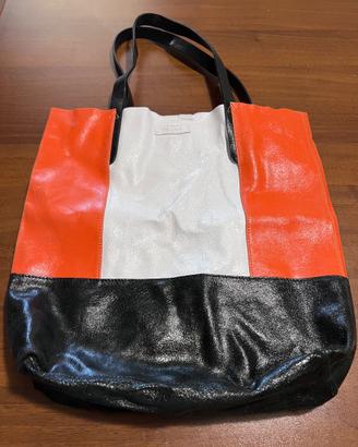Borsa Diesel pelle