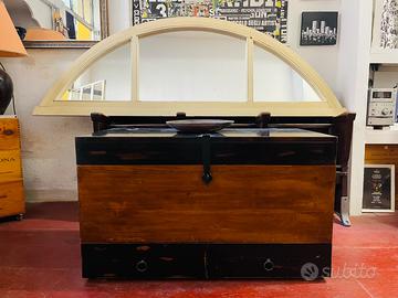 Baule cassa in legno chiaro