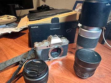 Fujifilm X-T 200 con ottiche complete