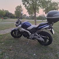 Suzuki GSR 600 -2008