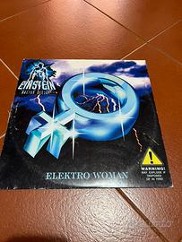 Einstein Doctor DeeJay Elektro Woman
