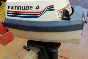 Motore EVINRUDE per imbarcazione