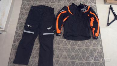 Giubbino e pantalone Berik