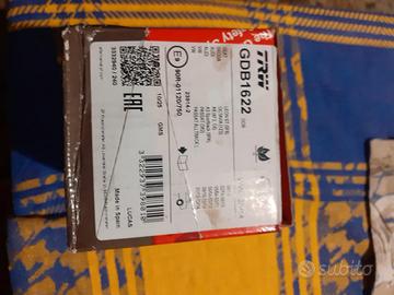 Dischi freno completi di pastiglie