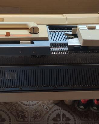 Maglieria Brother KH 840