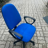 Sedia da ufficio blu