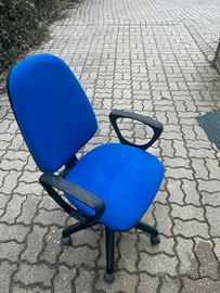 Sedia da ufficio blu