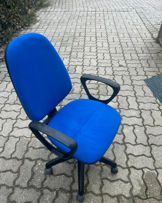 Sedia da ufficio blu