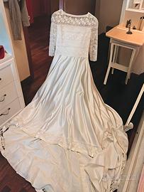 abito da sposa Renato Balestra con velo e body 