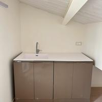 Mobile con lacandino e rubinetto Arbi Arredobagni