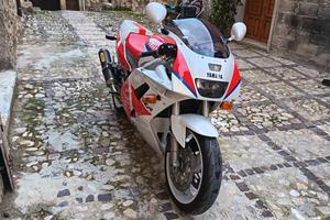 yamaha fzr 1000 exup genesis