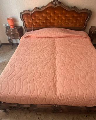 Letto matrimoniale noce e velluto lino