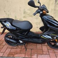 aerox 50 2t solo 3388 km finanziabile 
