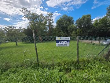Moruzzo centro, terreno edificabile
