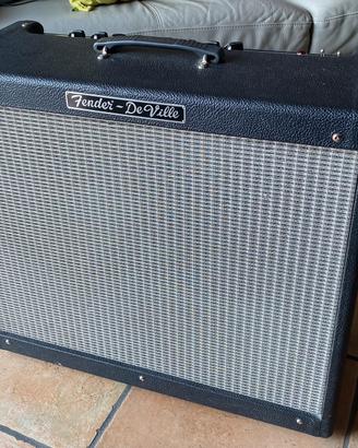 Fender Deville 212