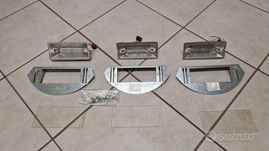 Gratis - Supporti con 3 lampade alogene