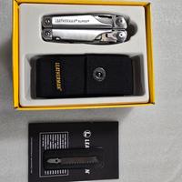 leatherman surge con accessori e fodero