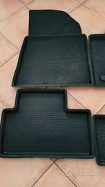 Tappetini +vasca baule Renault Captur