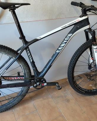 MTB front full carbon