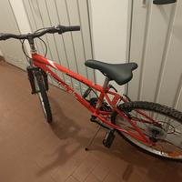 Bici MTB Monviso ragazzo/a rossa