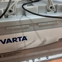 NUOVA Batteria auto 85Ah - 800 A (EN) VARTA