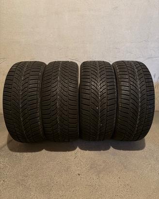 4 Gomme Dunlop Winter Sport 4D 225/45 R17