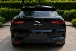 Jaguar I-PACE EV400 AWD