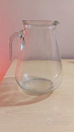 Caraffa in vetro