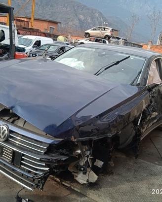 VOLKSWAGEN ARTEON 2.0 TD 2019 DFG  PER RICAMBI