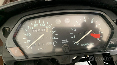 Honda Dominator 650, 2001