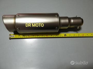 019 scarico terminale universale 420 mm tondo silv