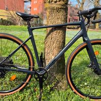 Cube Nuroad Pro 2025 Gravel pari al nuovo! Tg L