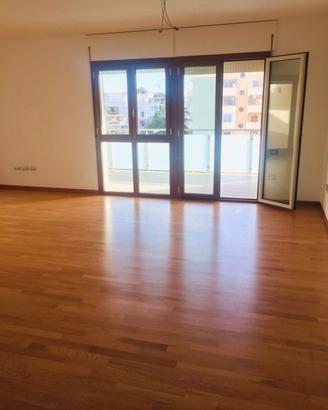 Cagliari Pentavano Attico mai abitato con 2 ingres