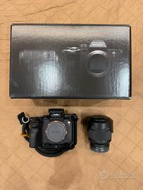 Sony A7 IV + Obiettivo Kit 28-70mm + Kit Accessori