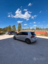 Golf 7 GTD 184CV CAMBIO DSG CERCHI 19”