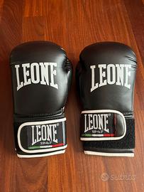 guanti boxe leone